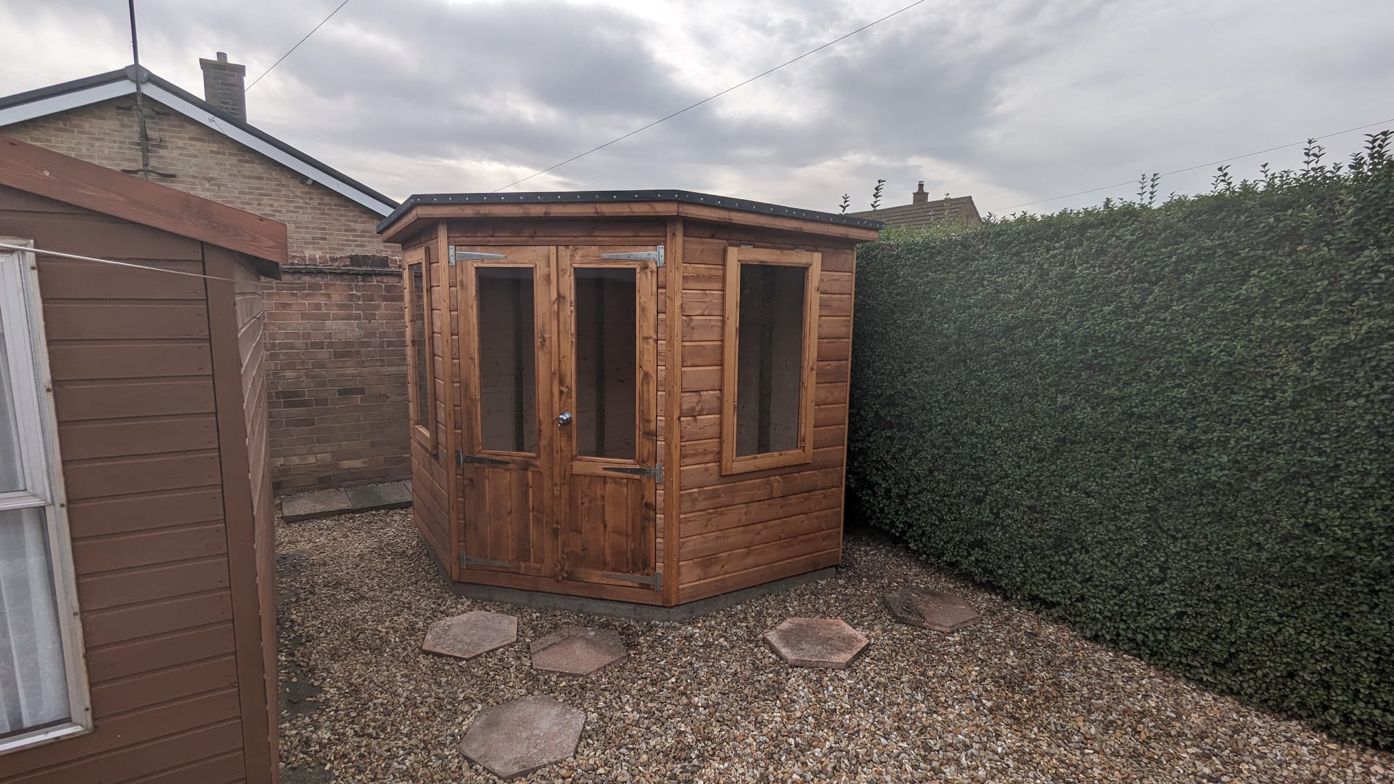 6x6 Corner Summerhouse