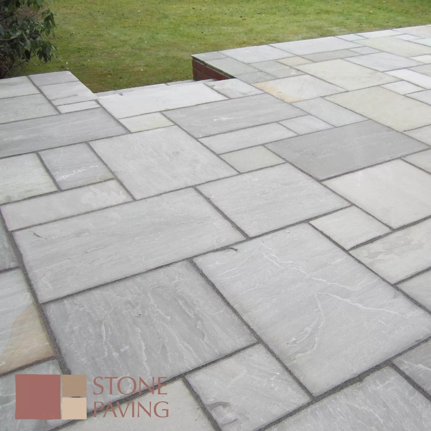 Square Edge Sandstone 18.9m2 Patio Pack 22mm Callibrated